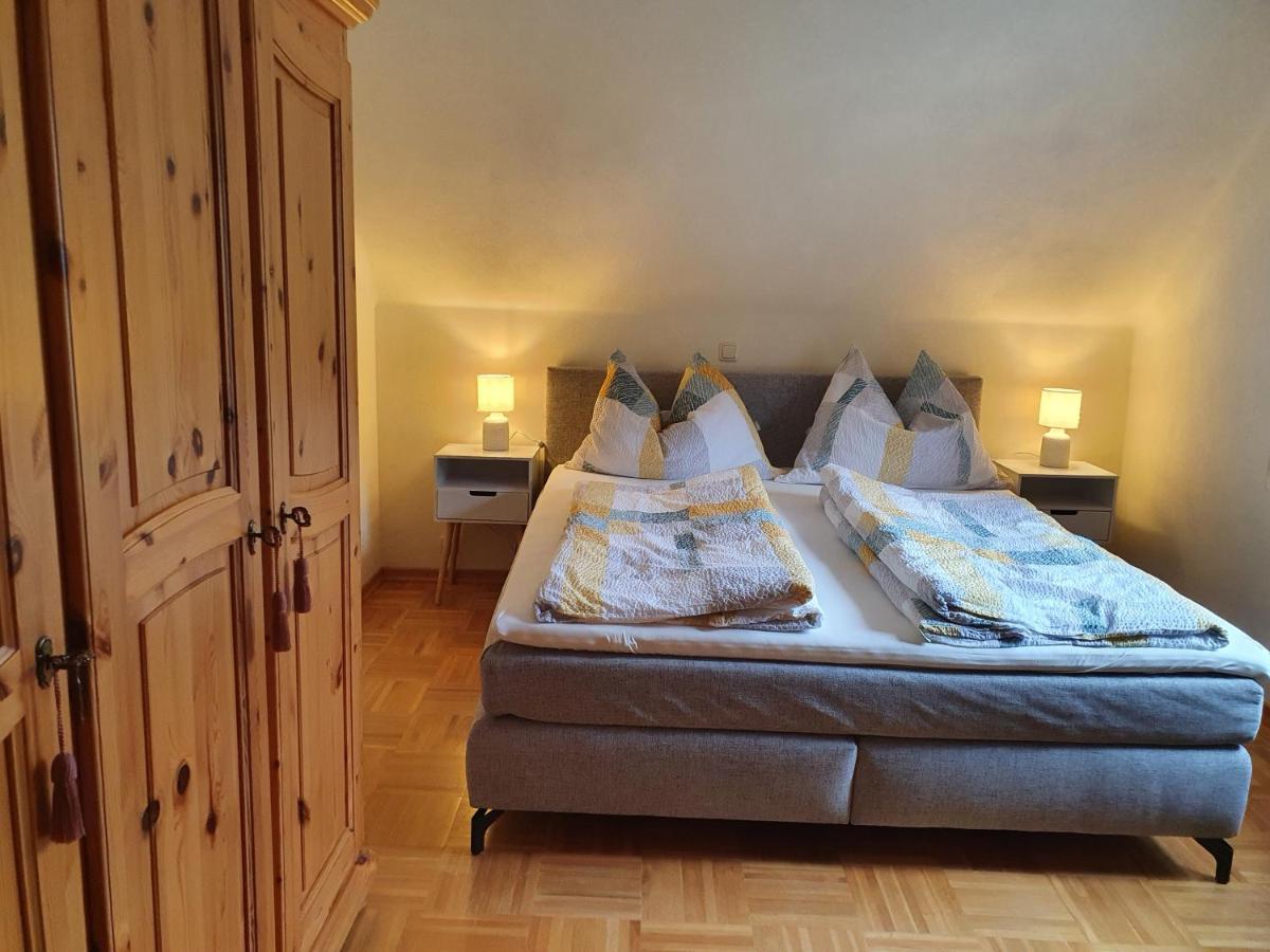 Waldglueck Holiday home Gosau