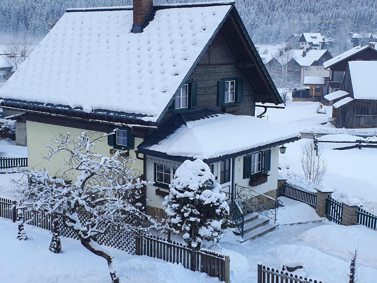 Waldglueck Holiday home *